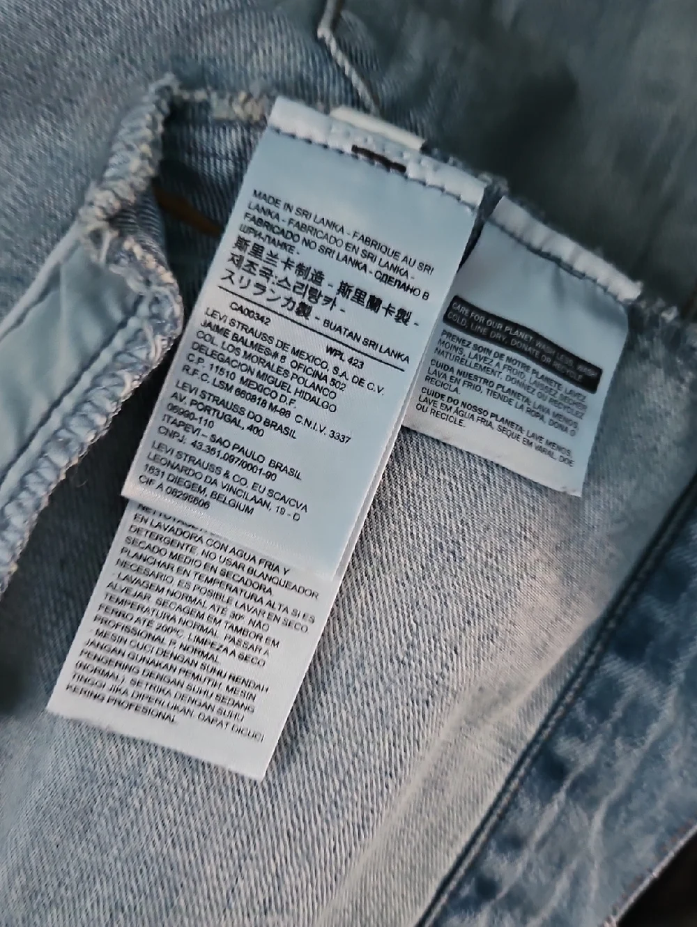 Light Blue Denim Jacket - Classic Men’s Jean Jacket - Picture 8 of 9